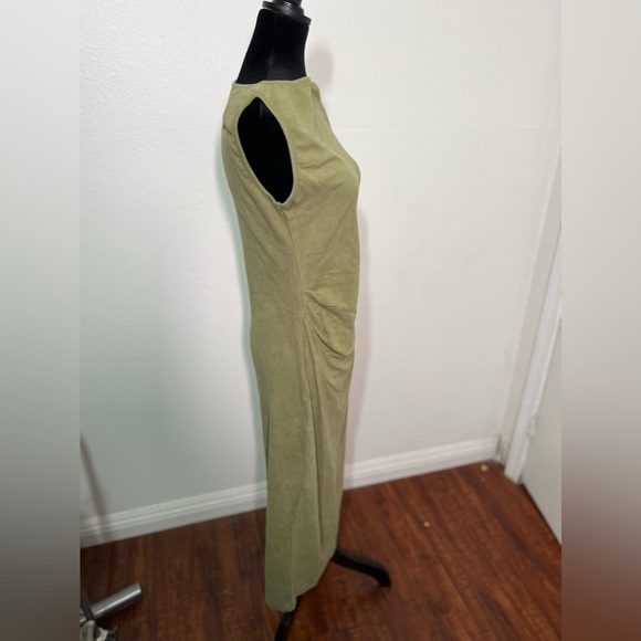 COPY - OGL Anti-Bacteria Boatneck Midi Tank Dress - Picture 4 of 9